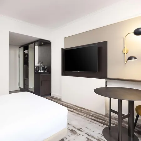 Hilton 4* היידלברג