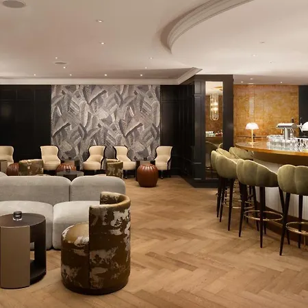 Hilton 4*